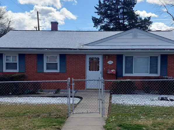 171 Colburn Dr, Manassas Park, VA 20111