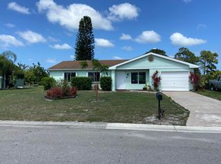 1741 SE Burgundy Ln, Pt Saint Lucie, FL 34953