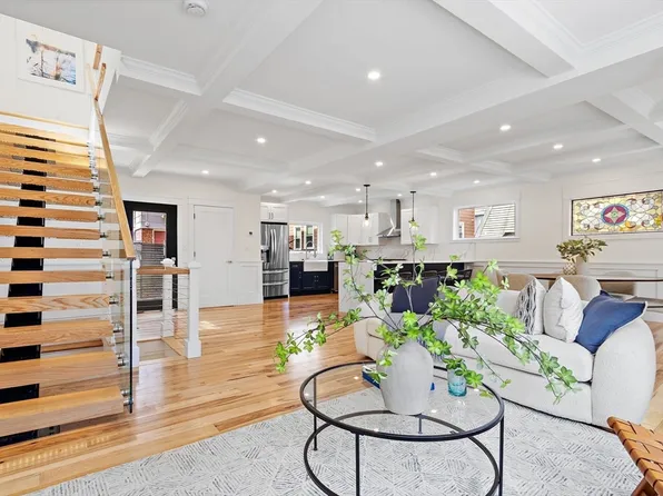 15 Spring Hill Ter, Somerville, MA 02143