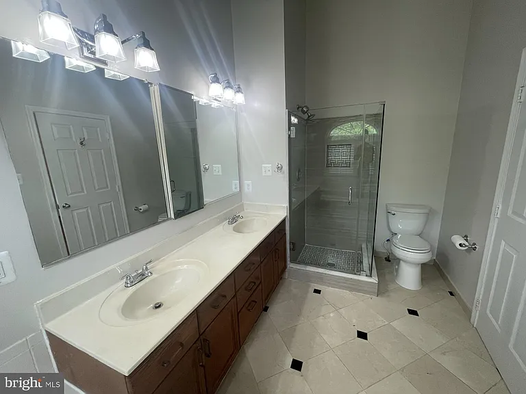 8845 Eagle Rock Ln — Photo 22