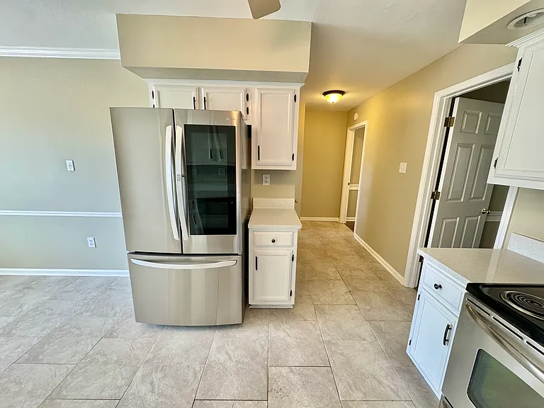 769 Concordia Dr — Photo 5