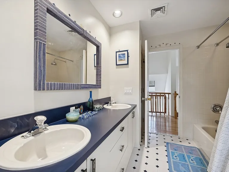6 Wolf Way — Photo 17