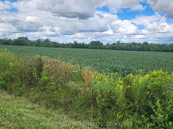 2651 Wessel Dr, Pelham, ON L2R 6P7