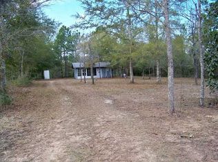 91 Donatello Dr, Defuniak Springs, FL 32433