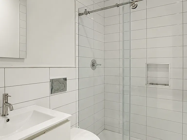 262 Elizabeth St #2 — Photo 7