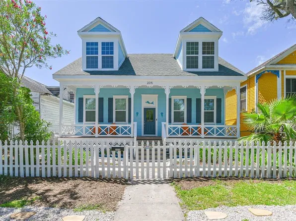 2015 Avenue O, Galveston, TX 77550