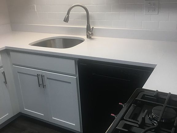 5th image of 207 Shattuck Ct #207