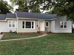 700 S 2nd St, Clinton, MO 64735