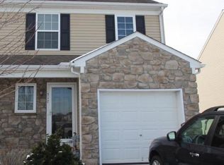 317 Lakeside Xing, Mount Joy, PA 17552