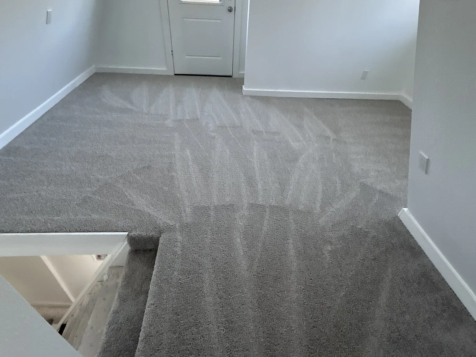 1 bed, 1200 sqft, $1,200 — Photo 3