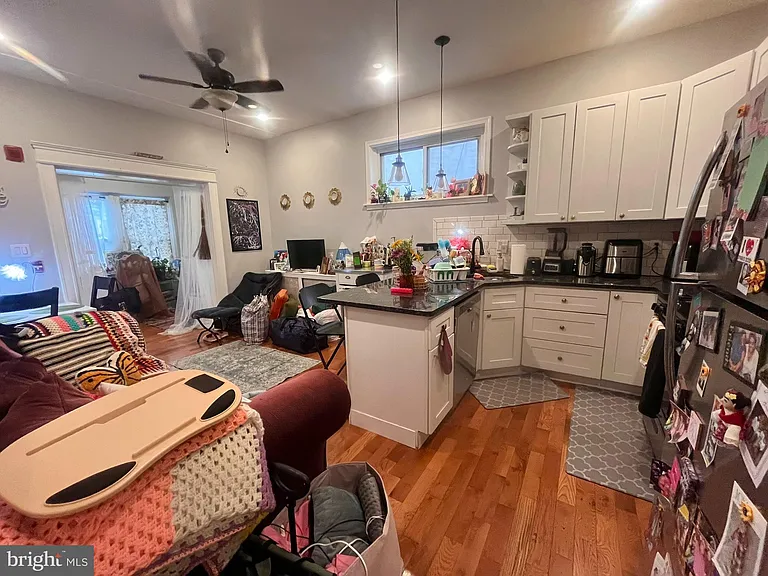 5028 Walnut St #1F — Photo 11