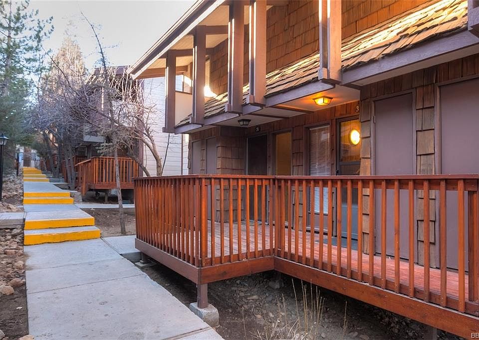1st image of 861 Thrush Dr #32