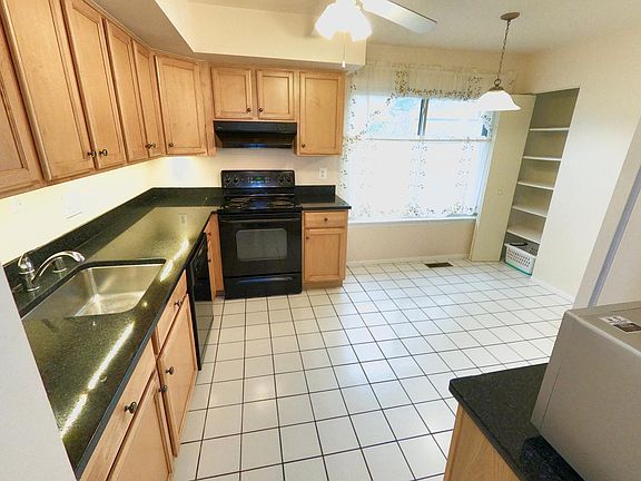 2nd image of 7848 Muirfield Ct