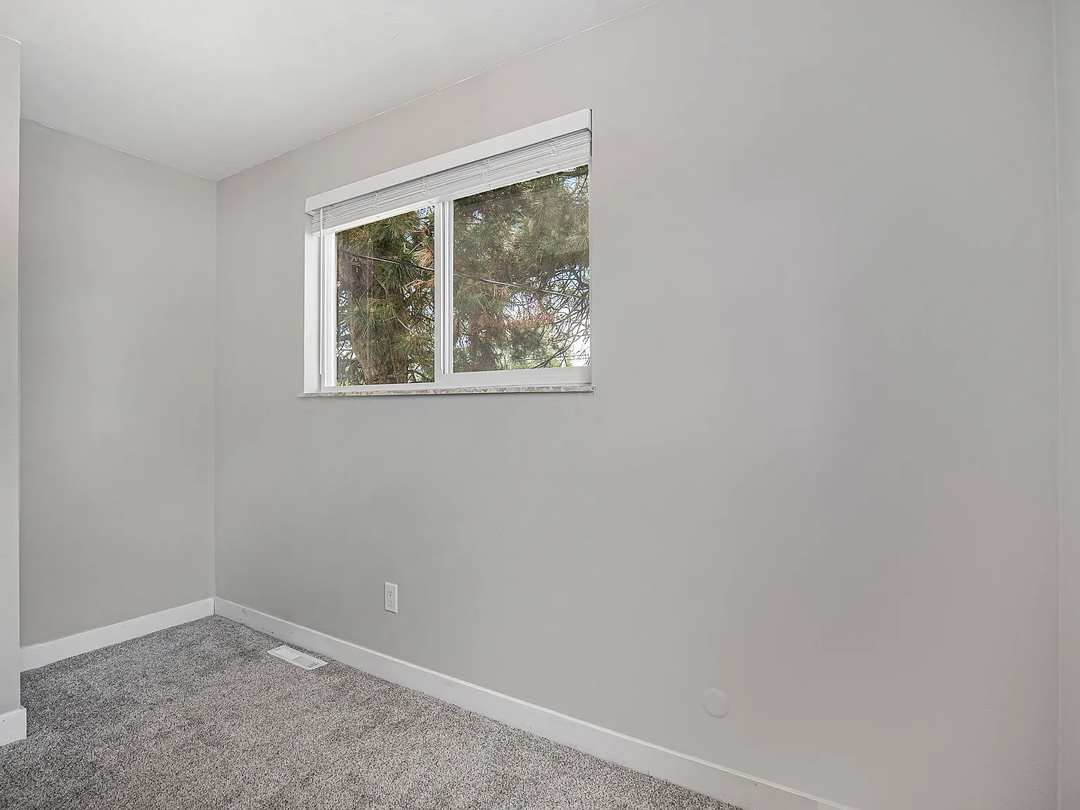 4 bed, 1788 sqft, $3,550 — Photo 4