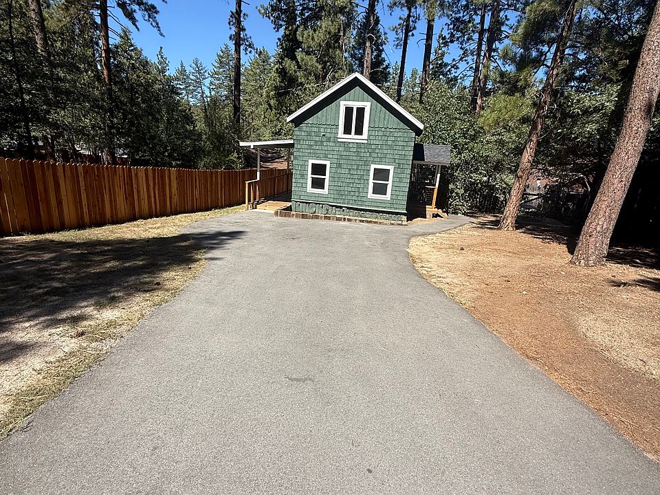 1st image of 53700 Country Club Dr