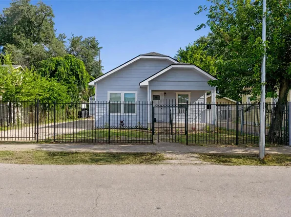7928 Elvera St, Houston, TX 77012