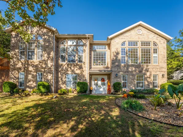 727 Austin Place, Branson West, MO 65737