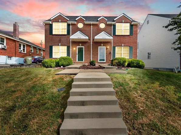 7023 Heege Rd #A, Saint Louis, MO 63123