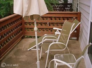 9947 Oakton Terrace Rd, Oakton, VA 22124