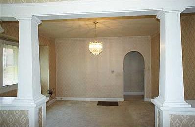5th image of 1025 E Tabor St