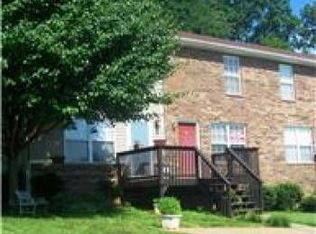 930 Kingsbury Dr APT B, Clarksville, TN 37040