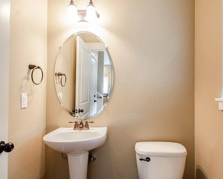568 Donna Dr — Photo 14
