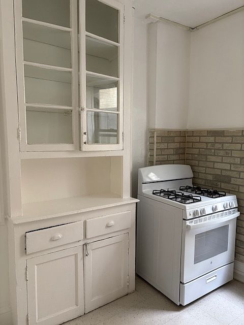 1st image of 30-31 34th St #3