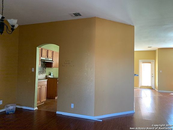 2nd image of 9706 Leighs Point