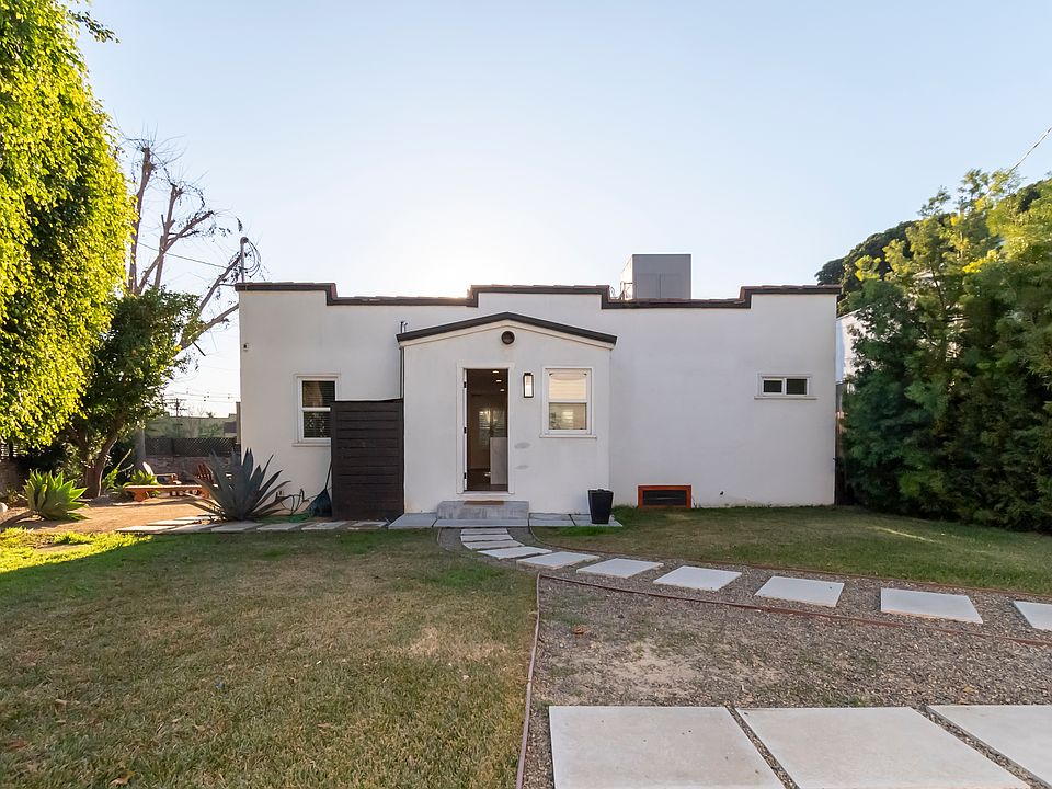 1st image of 3005 Del Monte Dr