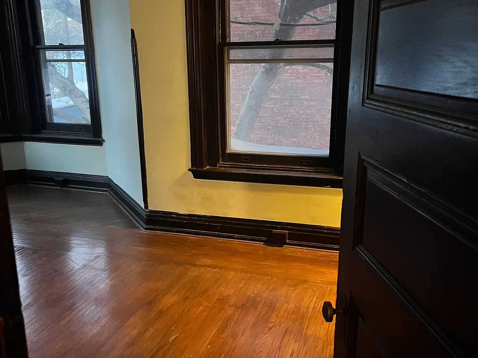 5 bed, 4000 sqft, $600 — Photo 3