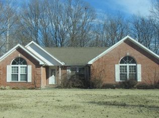 80 Evergreen Ln, Harrisburg, IL 62946