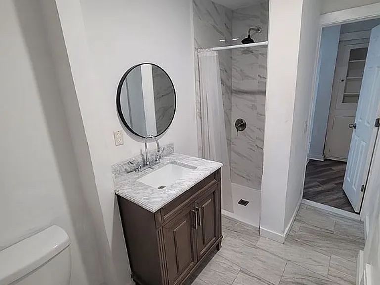 2739 Canby St — Photo 3