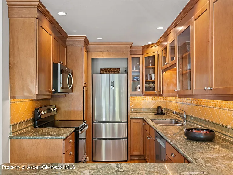 980 E Hyman Ave #3 — Photo 14