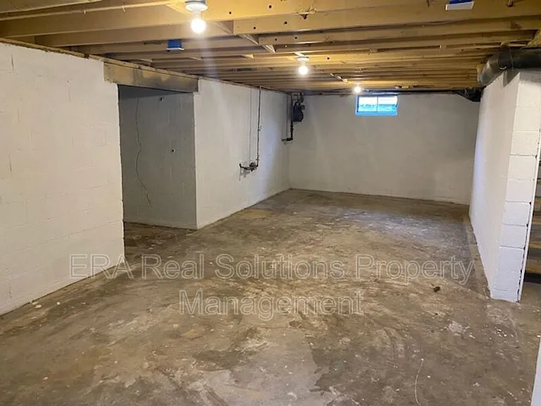 3327 McGuffey Rd — Photo 16