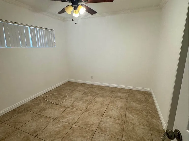 1309 S Alta Vista Ave — Photo 8