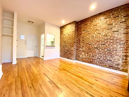 Rented by City & Suburban | media 12