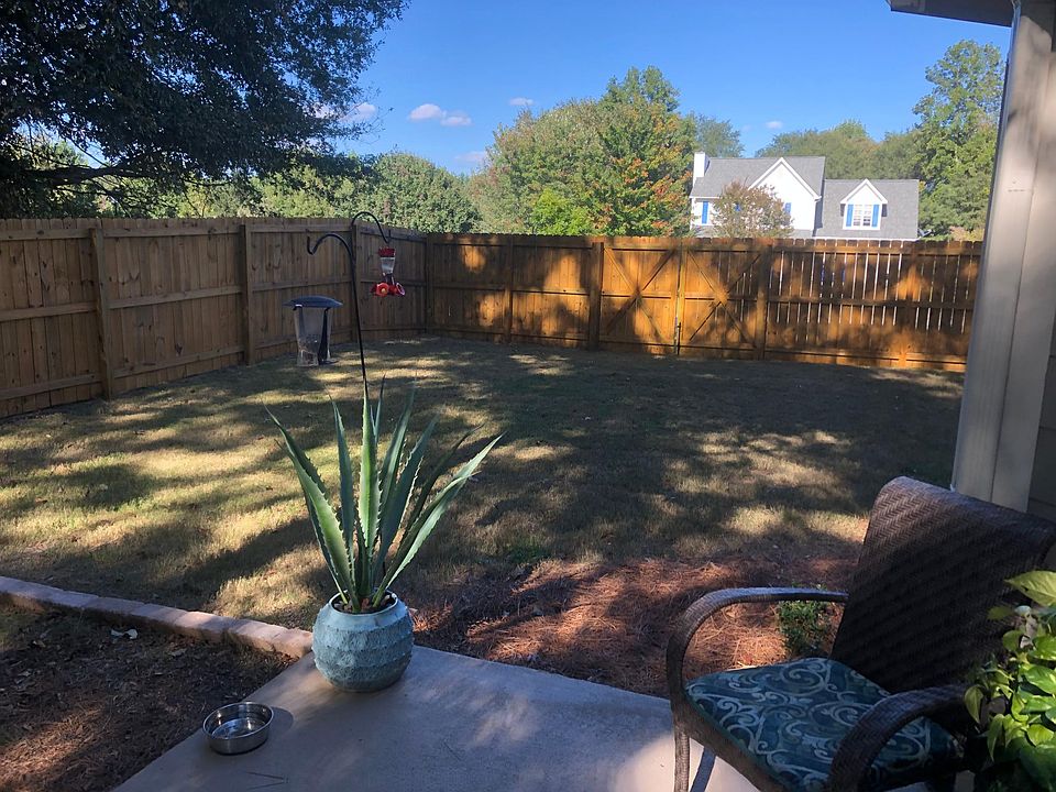 2nd image of 360 Ashton Way
