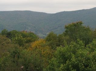 42 Meadowlark Ln, Banner Elk, NC 28604