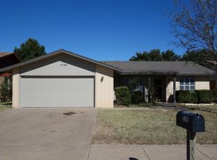5706 2nd Place Dr, Lubbock, TX 79416