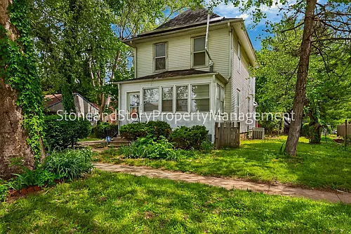724 NE Wabash Ave Photo 1