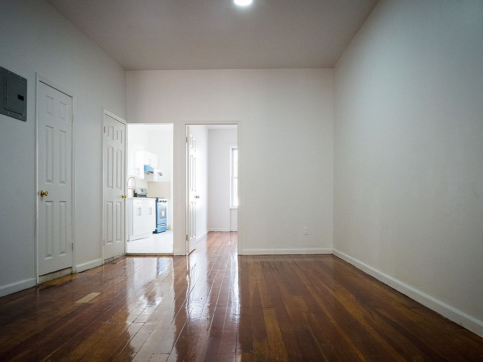 1st image of 92-09 Jamaica Ave #2