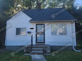 7633 Stahelin Ave, Detroit, MI