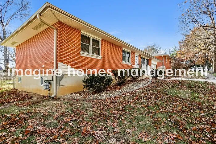 9252 Citadel Ct — Photo 2