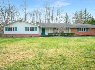 10512 Laurel Ln, Brecksville, OH