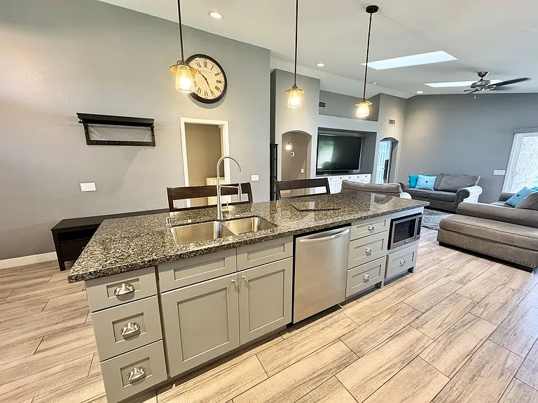 1401 W Blue Ridge Ct — Photo 10