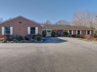 209 Fairway Dr, Louisa, VA, 23093