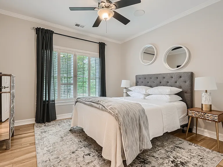 3362 Mathieson Dr NE — Photo 24
