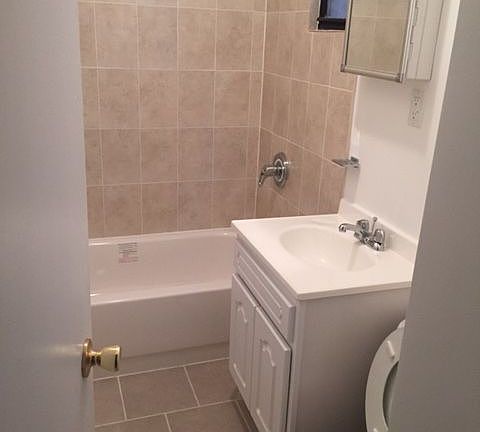 3rd image of 331 E 109th St APT 5B