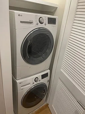 Rented by PWV Acquisitions | media 7