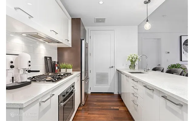 Sold by Douglas Elliman | media 4